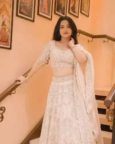 Escort Kalna